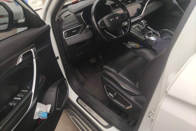 Used Geely Auto Emgrand X7 Sport 2020 1.5TD Automatic Smart Connect PRO Driver Seat