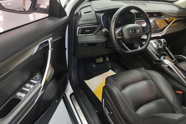Used Geely Auto Emgrand X7 Sport 2020 1.5TD Automatic Smart Connect PRO Driver Seat