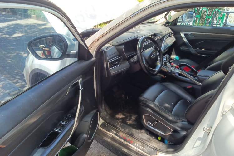 Used Geely Auto Emgrand X7 Sport 2020 1.8TD DCT Smart Connect PRO Driver Seat