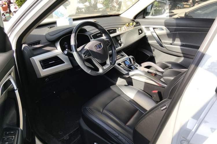 Used Geely Auto Emgrand X7 Sport 2020 1.8TD DCT Two-Wheel Drive Zhiya Model Driver Seat