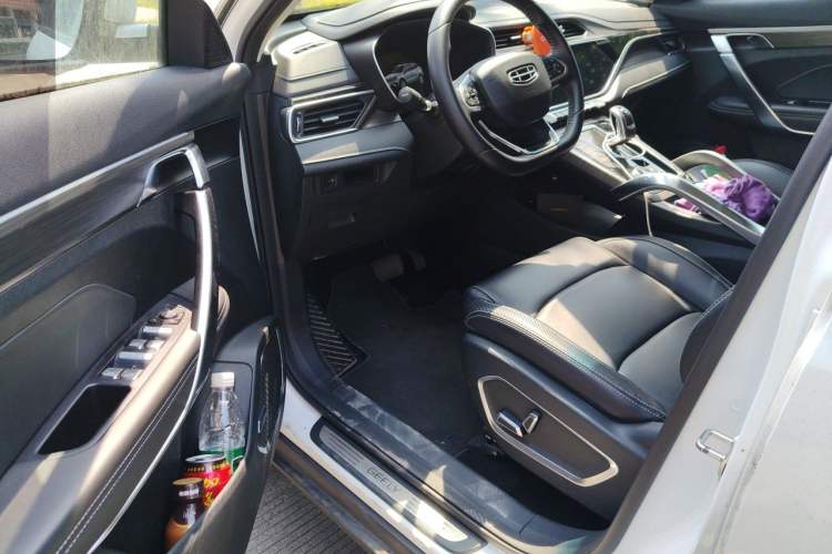 Used Geely Auto Emgrand X7 Sport 2020 1.8TD DCT ZhiZun PRO Driver Seat