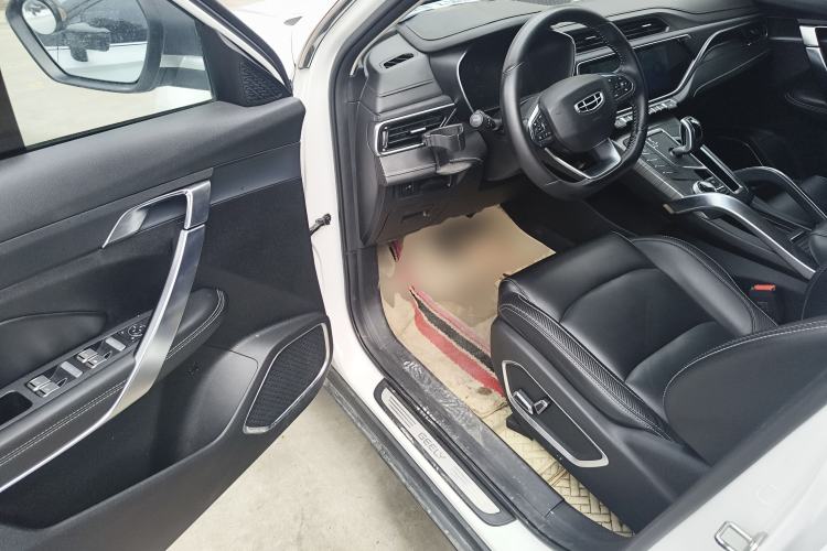 Used Geely Auto Emgrand X7 Sport 2020 1.5TD Automatic Smart Connect PRO Driver Seat