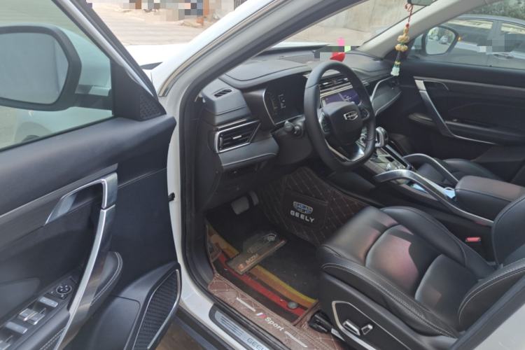 Used Geely Auto Emgrand X7 Sport 2020 1.5TD Automatic Smart Connect PRO Driver Seat