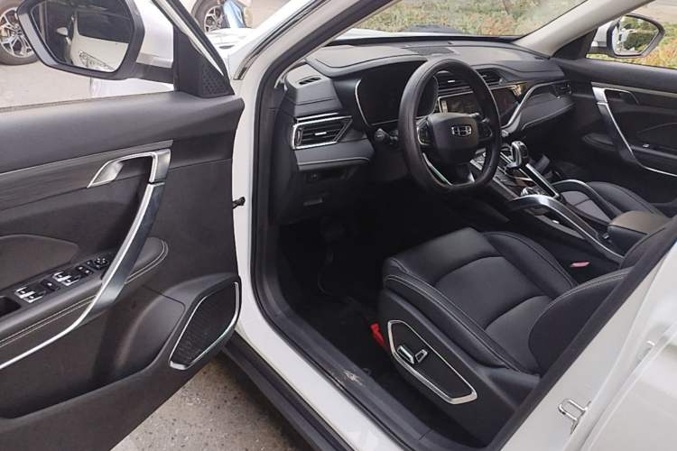 Used Geely Auto Emgrand X7 Sport 2020 1.8TD DCT Smart Connect PRO Driver Seat