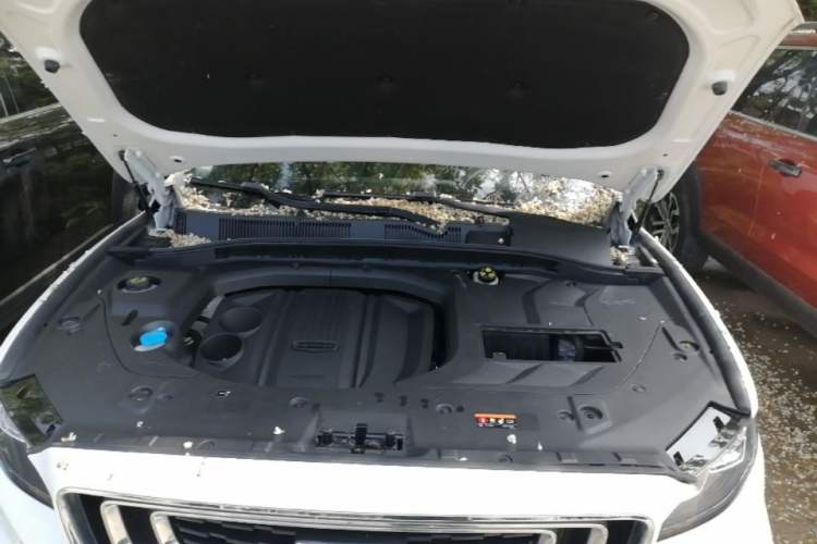 Used Geely Auto Emgrand X7 Sport 2020 1.8TD DCT Smart Connect PRO Engine Bay