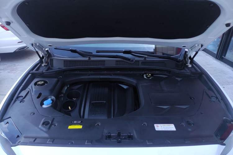 Used Geely Auto Emgrand X7 Sport 2020 1.8TD DCT Smart Connect PRO Engine Bay