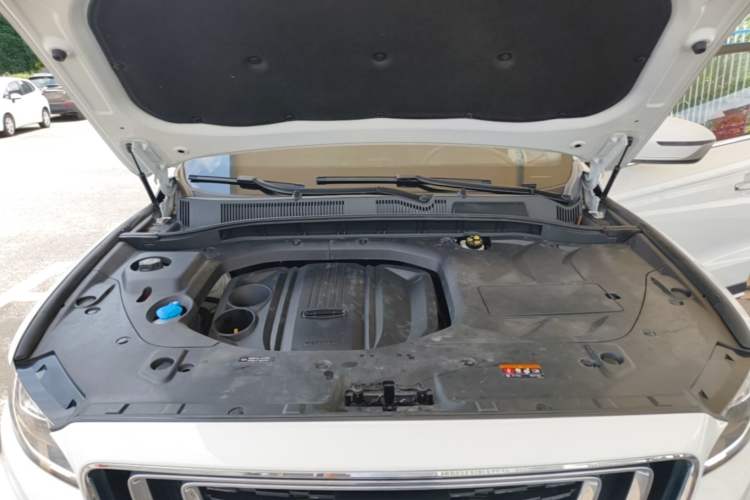 Used Geely Auto Emgrand X7 Sport 2020 1.8TD DCT Smart Connect PRO Engine Bay