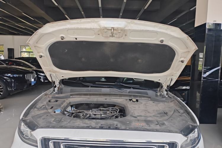 Used Geely Auto Emgrand X7 Sport 2020 1.8TD DCT Smart Connect PRO Engine Bay