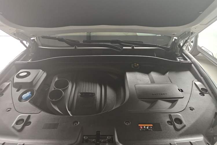 Used Geely Auto Emgrand X7 Sport 2020 1.8TD DCT Smart PRO Engine Bay