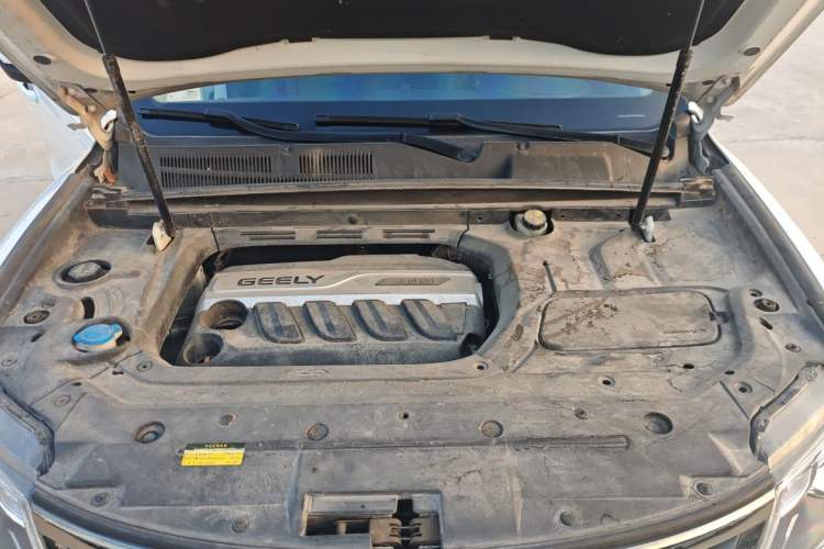 Used Geely Auto Emgrand X7 Sport 2020 1.8TD DCT Two-Wheel Drive Zhiya Model Engine Bay