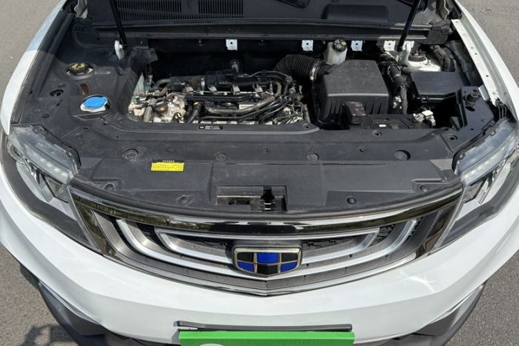 Used Geely Auto Emgrand X7 Sport 2020 1.8TD DCT Two-Wheel Drive Zhiya Model Engine Bay