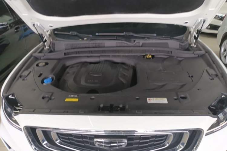 Used Geely Auto Emgrand X7 Sport 2020 1.5TD Automatic Smart Connect PRO Engine Bay
