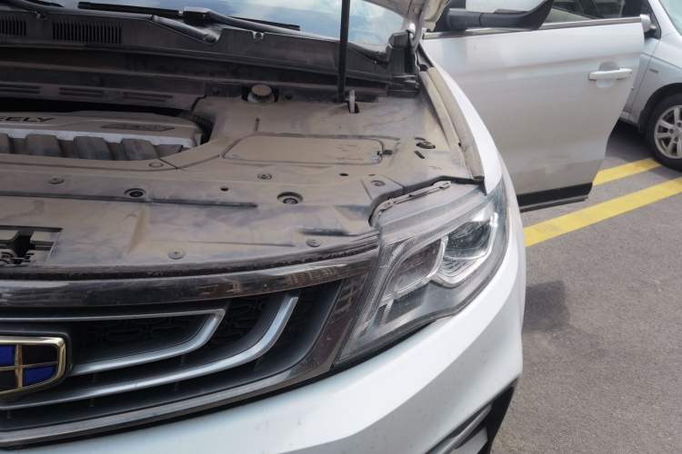 Used Geely Auto Emgrand X7 Sport 2020 1.8TD DCT Two-Wheel Drive Smart Connect 4G-Enabled Version Engine Bay Left