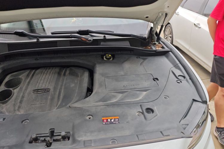 Used Geely Auto Emgrand X7 Sport 2020 1.8TD DCT Smart PRO Engine Bay Left