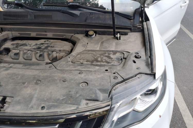 Used Geely Auto Emgrand X7 Sport 2020 1.8TD DCT Two-Wheel Drive Smart Connect 4G-Enabled Version Engine Bay Left