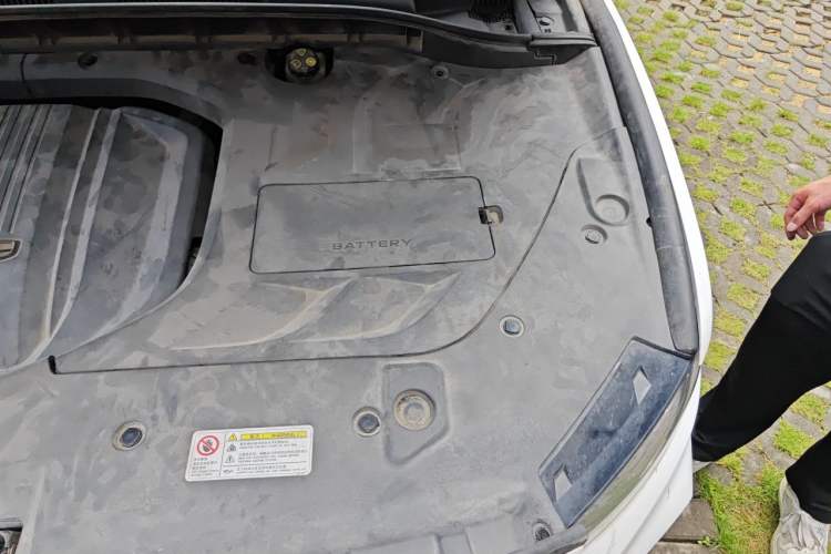 Used Geely Auto Emgrand X7 Sport 2020 1.8TD DCT Smart Connect PRO Engine Bay Left