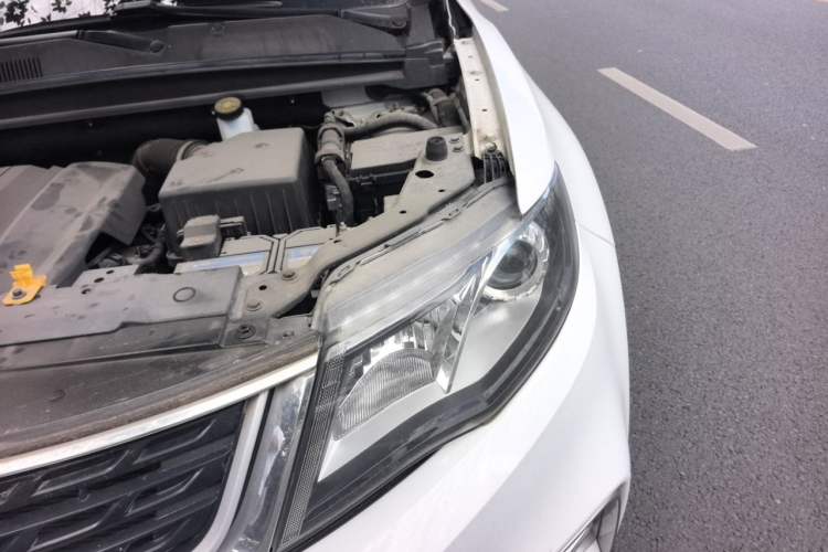 Used Geely Auto Emgrand X7 Sport 2020 1.8TD DCT Two-Wheel Drive Zhiya Model Engine Bay Left