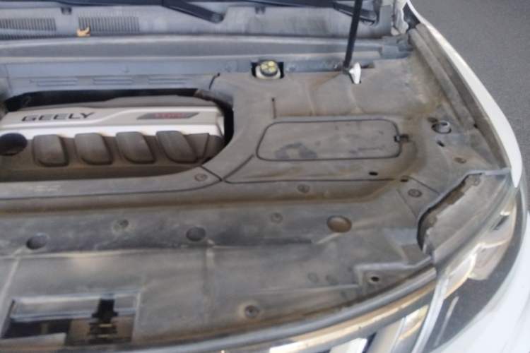 Used Geely Auto Emgrand X7 Sport 2020 1.8TD DCT Two-Wheel Drive Smart Connect 4G-Enabled Version Engine Bay Left
