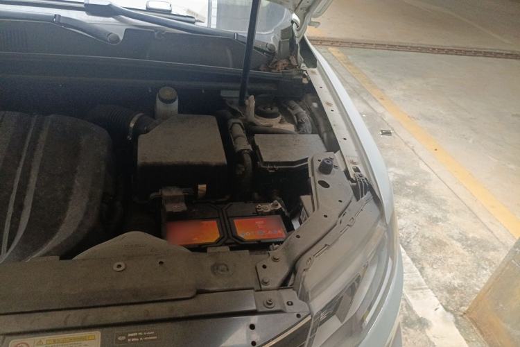 Used Geely Auto Emgrand X7 Sport 2020 1.8TD Manual Two-Wheel Drive Elite Version Engine Bay Left