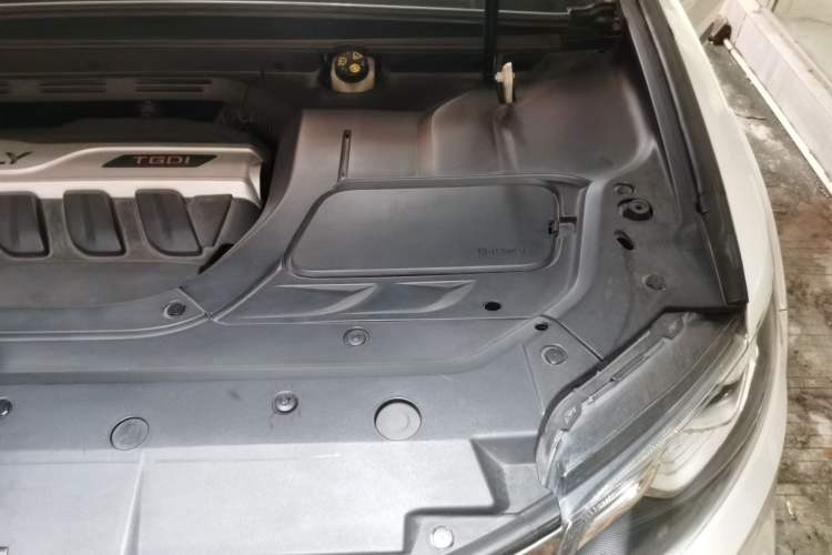 Used Geely Auto Emgrand X7 Sport 2020 1.8TD DCT Two-Wheel Drive Smart Connect 4G-Enabled Version Engine Bay Left