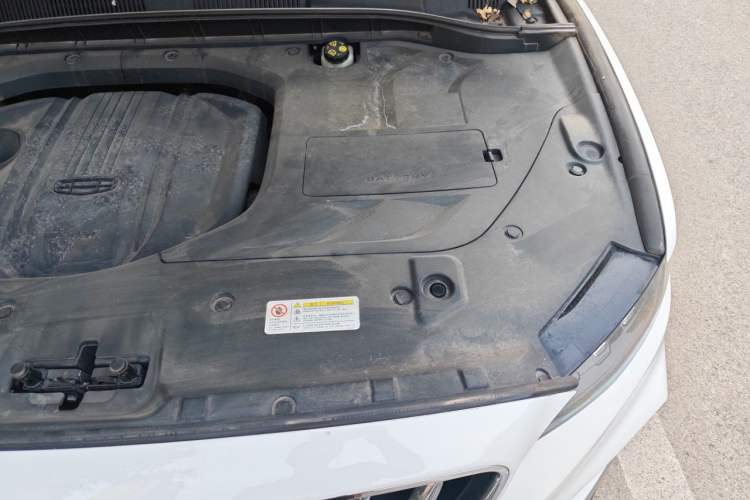 Used Geely Auto Emgrand X7 Sport 2020 1.8TD DCT Smart PRO Engine Bay Left