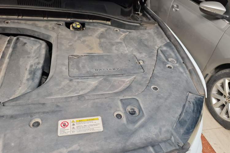 Used Geely Auto Emgrand X7 Sport 2020 1.8TD DCT Smart PRO Engine Bay Left