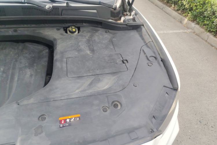 Used Geely Auto Emgrand X7 Sport 2020 1.8TD DCT Smart Connect PRO Engine Bay Left