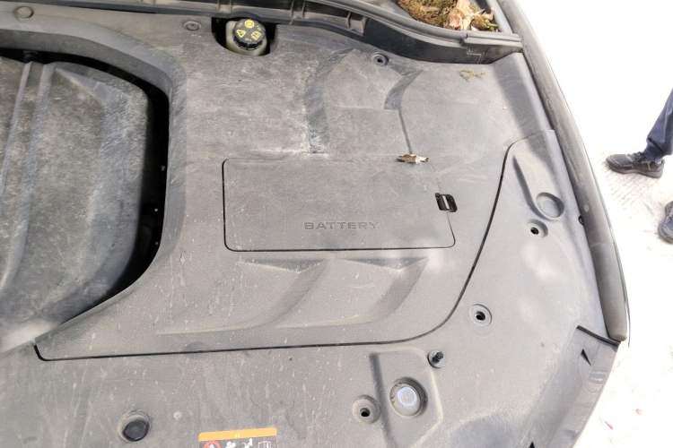 Used Geely Auto Emgrand X7 Sport 2020 1.8TD DCT Smart Connect PRO Engine Bay Left