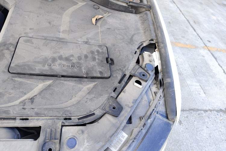 Used Geely Auto Emgrand X7 Sport 2020 1.8TD DCT ZhiZun PRO Engine Bay Left