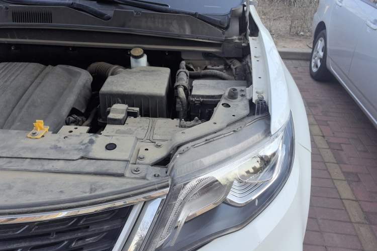 Used Geely Auto Emgrand X7 Sport 2020 1.8TD DCT Two-Wheel Drive Zhiya Model Engine Bay Left