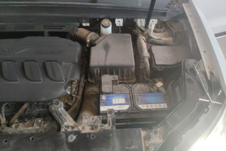 Used Geely Auto Emgrand X7 Sport 2020 1.8TD DCT Two-Wheel Drive Smart Connect 4G-Enabled Version Engine Bay Left