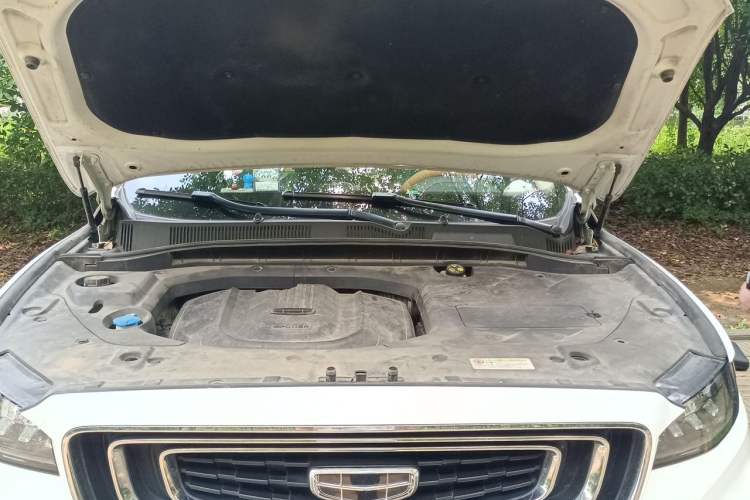 Used Geely Auto Emgrand X7 Sport 2020 1.5TD Automatic Smart Connect PRO Engine Bay
