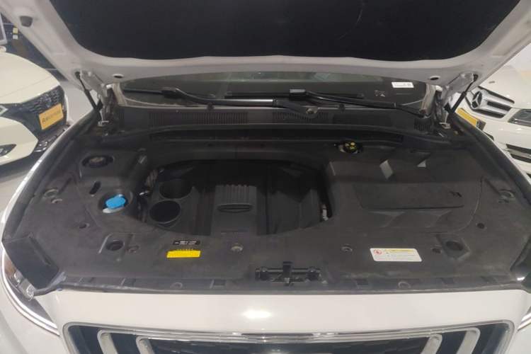 Used Geely Auto Emgrand X7 Sport 2020 1.8TD DCT Zhi Ling PRO Engine Bay