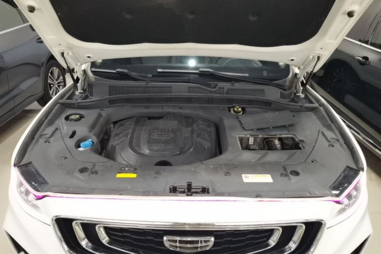 Used Geely Auto Emgrand X7 Sport 2020 1.5TD Automatic Smart Connect PRO Engine Bay