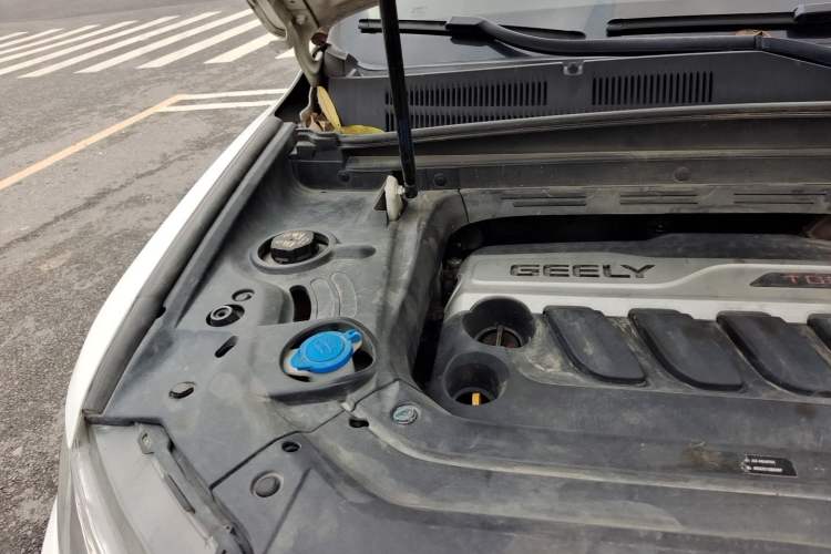 Used Geely Auto Emgrand X7 Sport 2020 1.8TD DCT Two-Wheel Drive Smart Connect 4G-Enabled Version Engine Bay Right