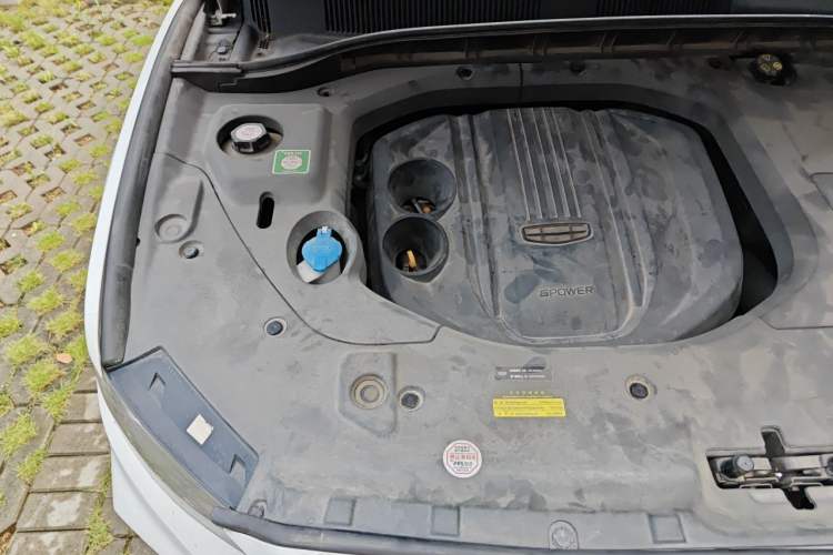 Used Geely Auto Emgrand X7 Sport 2020 1.8TD DCT Smart Connect PRO Engine Bay Right