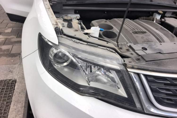 Used Geely Auto Emgrand X7 Sport 2020 1.8TD DCT Two-Wheel Drive Zhiya Model Engine Bay Right