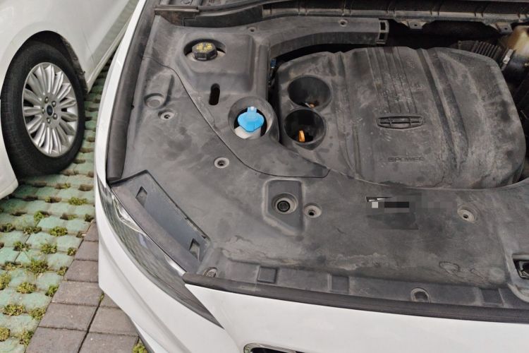 Used Geely Auto Emgrand X7 Sport 2020 1.8TD DCT Smart Connect PRO Engine Bay Right