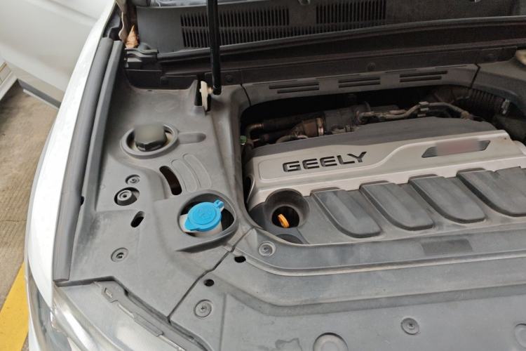 Used Geely Auto Emgrand X7 Sport 2020 1.8TD DCT Two-Wheel Drive Zhiya Model Engine Bay Right