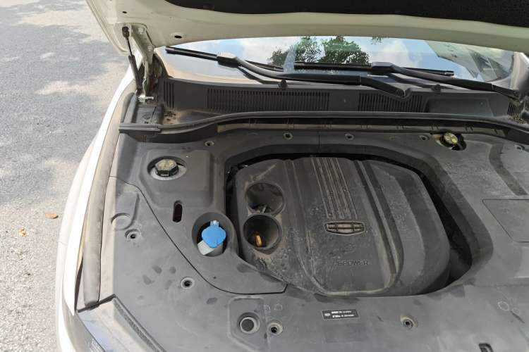 Used Geely Auto Emgrand X7 Sport 2020 1.8TD DCT ZhiZun PRO Engine Bay Right