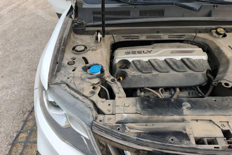 Used Geely Auto Emgrand X7 Sport 2020 1.8TD DCT Two-Wheel Drive Smart Connect 4G-Enabled Version Engine Bay Right