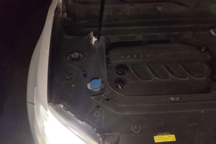 Used Geely Auto Emgrand X7 Sport 2020 1.8TD DCT Two-Wheel Drive Smart Connect 4G-Enabled Version Engine Bay Right