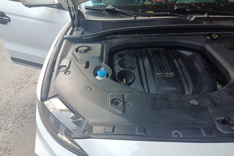 Used Geely Auto Emgrand X7 Sport 2020 1.8TD DCT ZhiZun PRO Engine Bay Right