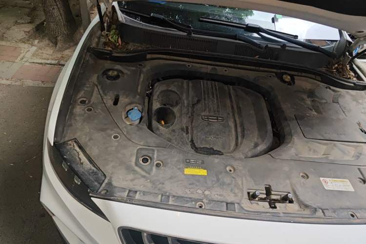 Used Geely Auto Emgrand X7 Sport 2020 1.8TD DCT Smart PRO Engine Bay Right
