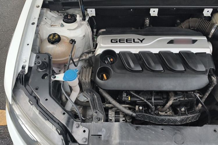 Used Geely Auto Emgrand X7 Sport 2020 1.8TD DCT Two-Wheel Drive Smart Connect 4G-Enabled Version Engine Bay Right