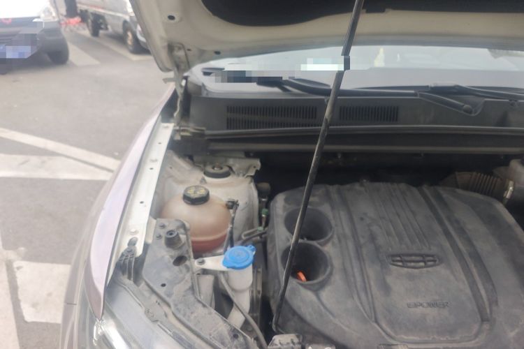 Used Geely Auto Emgrand X7 Sport 2020 1.8TD Manual Two-Wheel Drive Elite Version Engine Bay Right