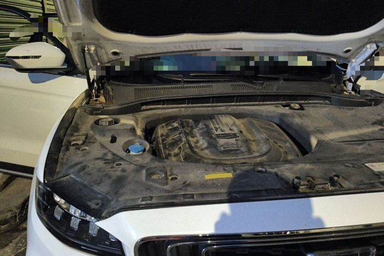 Used Geely Auto Emgrand X7 Sport 2020 1.5TD Automatic Smart Connect PRO Engine Bay Right