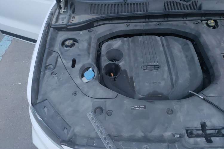 Used Geely Auto Emgrand X7 Sport 2020 1.8TD DCT Smart Connect PRO Engine Bay Right