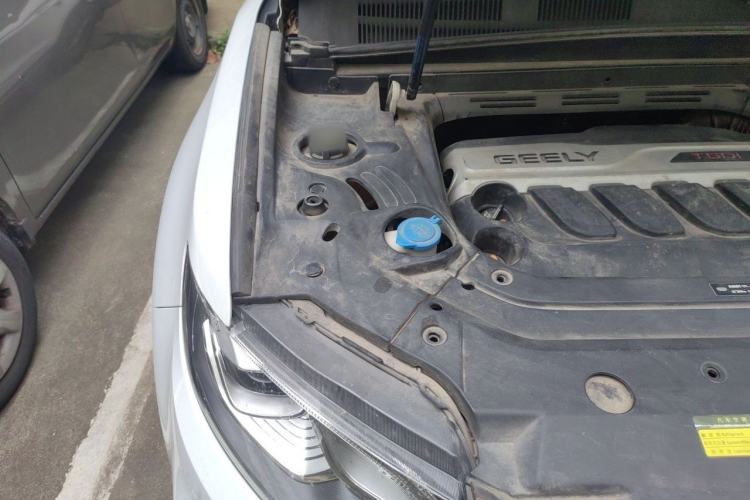 Used Geely Auto Emgrand X7 Sport 2020 1.8TD DCT Two-Wheel Drive Smart Connect 4G-Enabled Version Engine Bay Right