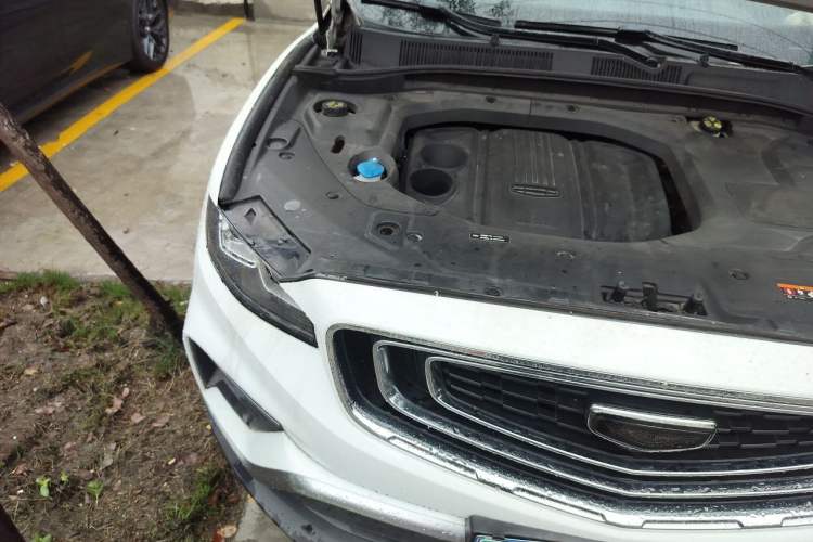 Used Geely Auto Emgrand X7 Sport 2020 1.8TD DCT Smart Connect PRO Engine Bay Right